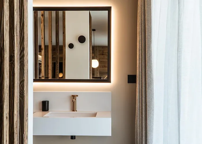 De Luxe A Avec Spa, Acces Direct Aux Pistes - Fr-1-755-23 Chalet La Plagne