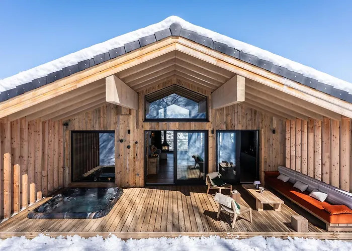 De Luxe A Avec Spa, Acces Direct Aux Pistes - Fr-1-755-23 Chalet La Plagne