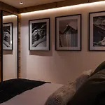 Chalet De Luxe A Avec Spa, Acces Direct Aux Pistes - Fr-1-755-23 *
