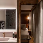 De Luxe A Avec Spa, Acces Direct Aux Pistes - Fr-1-755-23 La Plagne