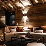 Chalet De Luxe A Avec Spa, Acces Direct Aux Pistes - Fr-1-755-23 La Plagne