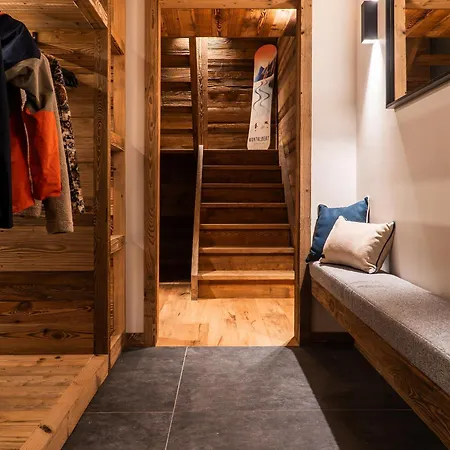 De Luxe A Avec Spa, Acces Direct Aux Pistes - Fr-1-755-23 בקתה *