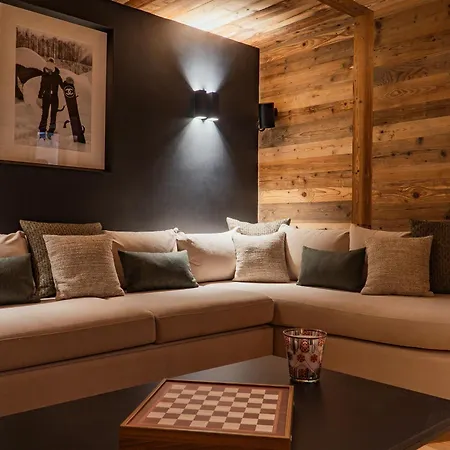 Chalet De Luxe A Avec Spa, Acces Direct Aux Pistes - Fr-1-755-23 La Plagne