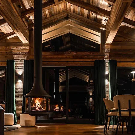 De Luxe à Avec Spa, Accès Direct Aux Pistes - Fr-1-755-23 Chalet La Plagne